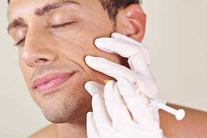 El término ‘Brotox’ hace referencia a los miles de hombres que recibieron inyecciones de Botox en los últimos años y abren paso a una nueva era del cuidado masculino