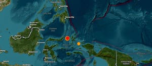 Un fuerte terremoto de magnitud 7,4 sacudió las costas de Indonesia