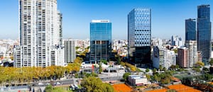 Se vendió un terreno clave ubicado sobre la avenida Libertador