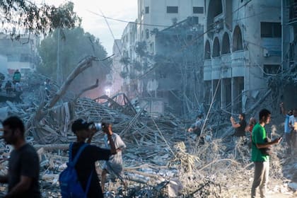 El territorio palestino de Gaza fue bombardeado por Israel en represalia por los ataques de Hamas