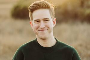 El tiktoker Alex Griswold detectó un problema de salud gracias a un mensaje que le hizo llegar un usuario