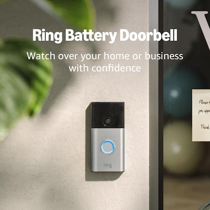 El timbre con cámara de video de Ring se utiliza para revisar quién se encuentra en la entrada de las casas sin necesidad de abrir la puerta (Amazon/Ring)