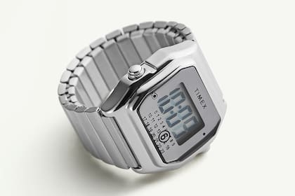 El Timex X MM6 es un reloj anillo digital con una caja de 20 mm de diámetro