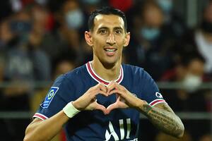 El típico festejo de Ángel Di Maria, que volvió con todo en PSG