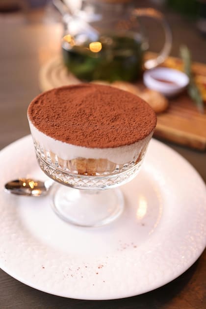El tiramisú es un postre ideal para disfrutar en verano por su frescura; seguí la guía culinaria para replicar la versión saludable