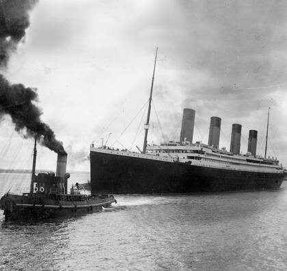 El Titanic parte de la ciudad de Southampton en 1912.