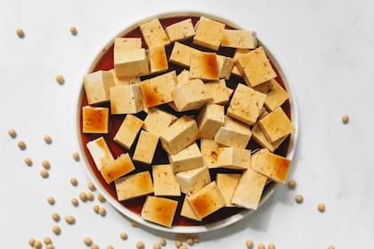 El tofu tiene diversas propiedades beneficiosas para el organismo (Foto Pexels)