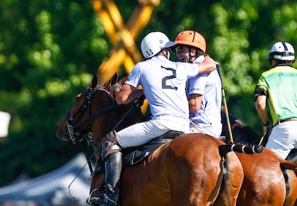 El Torito destaca "la química" que hay en Los Machitos y lo refrenda en este festejo con Alfredo Bigatti