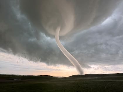 El tornado fue catalogado como EF3 debido a sus fuertes vientos que recorrieron 12 kilómetros