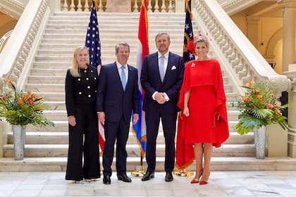 El "total look" de la reina Máxima durante su visita en Atlanta, Estados Unidos