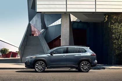 El Toyota Corolla Cross 2025 es uno de los SUV favoritos de Estados Unidos (toyota.com)