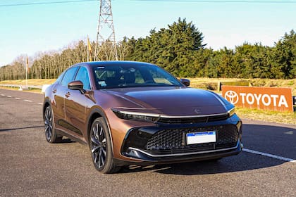 El Toyota Crown tiene un precio de US$93.000