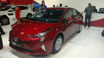 El Toyota Prius es el emblema de la marca japonesa en el segmento de los autos híbridos.