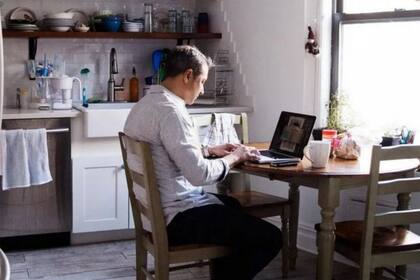 El trabajo en casa cambió la vida a personas en todo el mundo. Créditos: Alamy