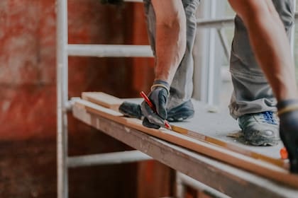 El trabajo informal o con bajos aportes es un problema persistente y creciente para el sistema previsional en la Argentina