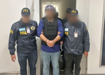 El traslado de Dmitri Novikov a Ezeiza