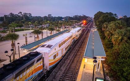 El tren atraviesa varios condados de Florida (imagen ilustrativa difundida por SunRail).