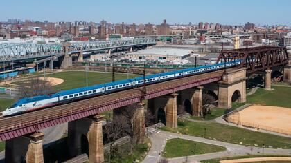 El tren de Nueva York a Montreal sale desde la Gran Manzana y llega a Canadá tras diez horas de trayecto (Amtrak)