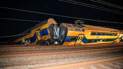 El tren de pasajeros descarriló en el pueblo de Voorschoten