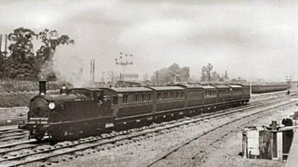 El tren estaba dividio por clases sociales y afinidades religiosas