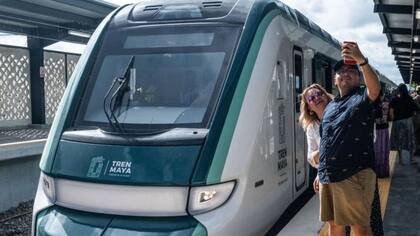 El Tren Maya contenta el sur y genera empleo en una región pobre, pero para muchos costó demasiado, no solo en dinero, sino en impacto ambiental.