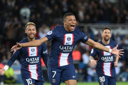 El trío que PSG quiere mantener: Neymar, Mbappé y Lionel Messi