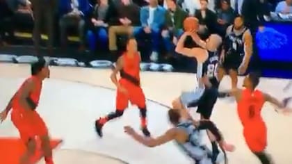 El triple de Manu a la carrera