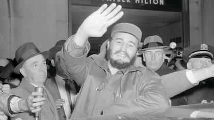 El triunfo de Fidel Castro y la subsiguiente nacionalización de propiedades estadounidenses provocaron la ruptura total