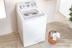 El truco casero para que la ropa quede más limpia tras el lavado