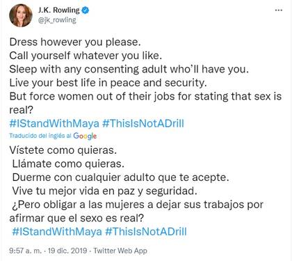 El tuit de J.K. Rowling que desató el escándalo (Foto: Twitter)