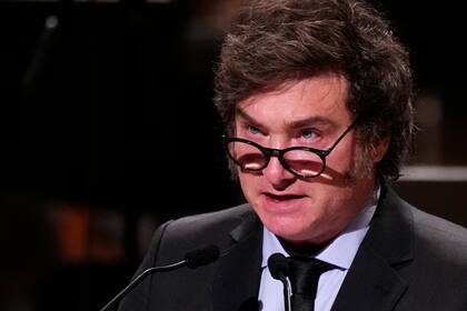 El tuit de Milei sobre el Alberto Fernández, Fabiola Yañez y Tamara Pettinato