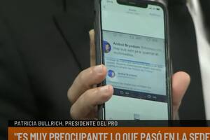 Patricia Bullrich mostró un tuit que anticipaba el ataque a Clarín