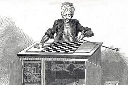 El "turco mecánico" le hacía pensar a los ajedrecistas que estaban compitiendo contra una máquina, pero escondía dentro de sí a un jugador humano