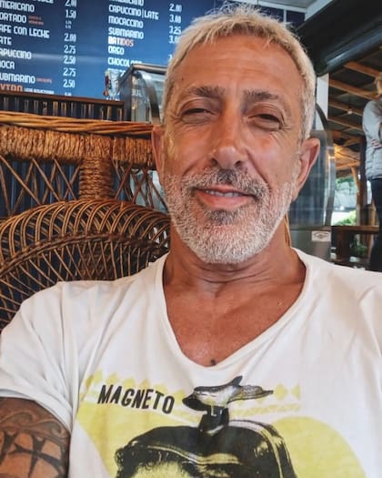 El Turco Naim está instalado en Montañita, Ecuador, donde tiene su propio bar frente a la playa (Foto: Instagram @turconaimok)