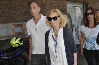 Familiares y amigos despidieron los restos de Hugo Urquijo en la Chacarita