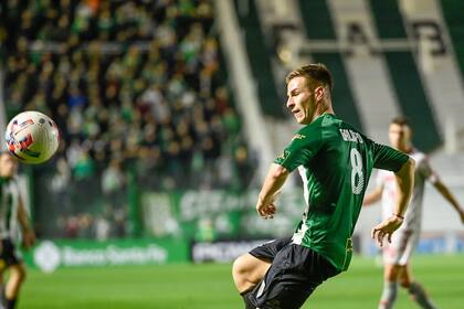El último gol de Giuliano Galoppo en Banfield fue ante Boca en La Bombonera