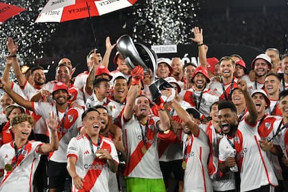 El último título de River: la Supercopa Argentina 2023 que le ganó a Estudiantes en marzo de 2024