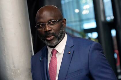 El único antecedente de un futbolista profesional devenido presidente es el de George Weah, estrella del Milan que se convirtió en primer mandatario de Liberia