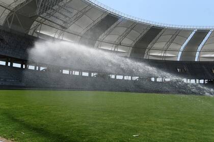 El Único iba a ser inaugurado el 30 de junio con Uruguay vs. Paraguay, por la Copa América, pero el campeonato fue retrasado 364 días por el coronavirus.