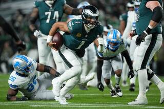 El único touchdown de Jalen Hurts lleva a Eagles a victoria 16-9 sobre Lions