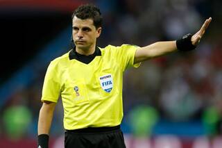 El uruguayo que dirigirá la final de la Copa: cómo le fue con River y Boca