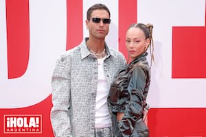 El uruguayo y la actriz española se mostraron muy cariñosos en medio de rumores que afirmaban que desde hace un tiempo estaban separados.