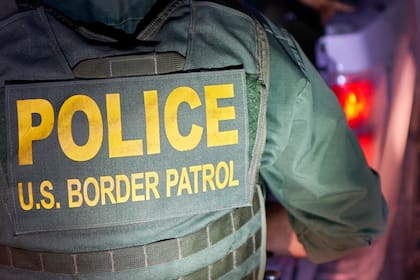 El Uscis alerta que regresar al país de origen podría contradecir la premisa de que esa nación no es segura para residir
