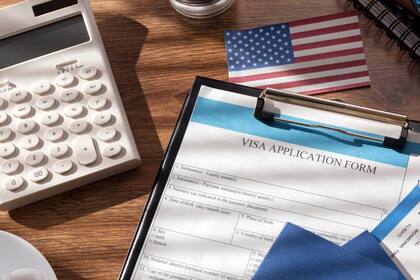 El Uscis dio a conocer en enero de este año el ajuste de ciertas tarifas de solicitudes de beneficios de inmigración y naturalización