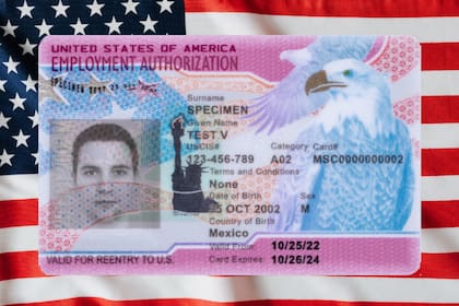 El Uscis podrá negar permisos de trabajo por cualquier razón