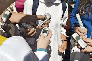 En la escuela, sin celulares