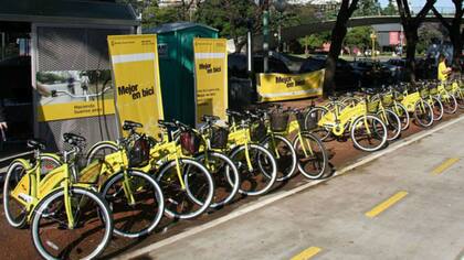 El uso de las bicicletas gratuitas se extiende cada vez más en Buenos Aires