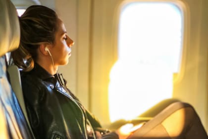 El uso de ropa cómoda es fundamental para disfrutar un vuelo de la mejor manera