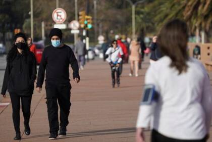 El uso de tapabocas está extendido entre los uruguayos, a pesar de que nunca se llegó a reglamentar oficialmente su uso.