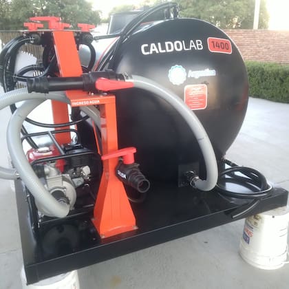 El uso del mezclador permite cubrir hasta 100 hectáreas más por jornada